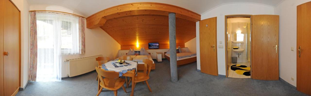 Gaestehaus Standardhaus Saalbach-Hinterglemm Exterior foto